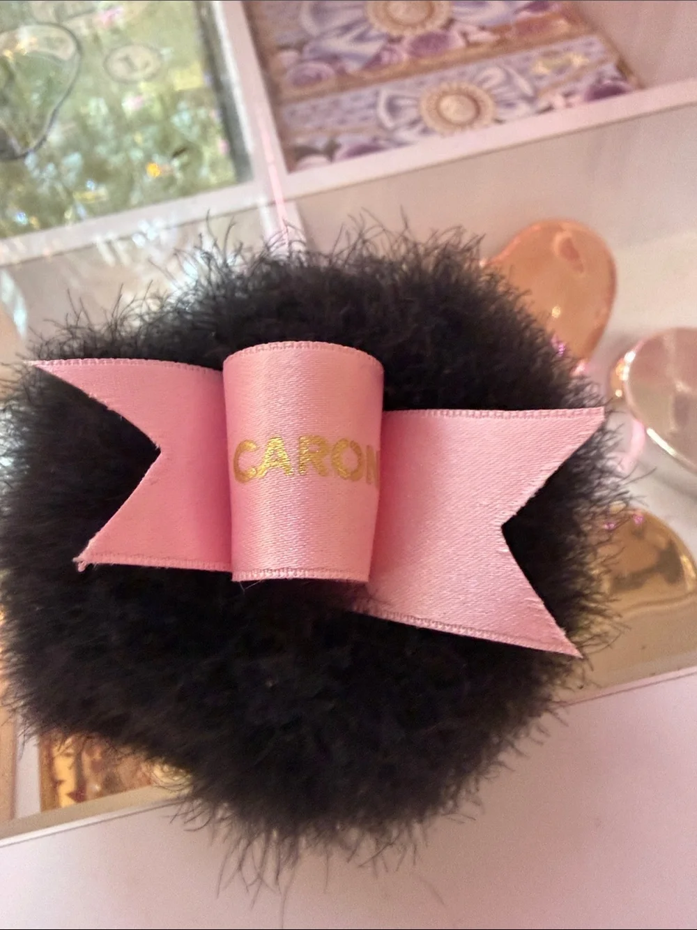 Caron Swan Feather Powder Puff